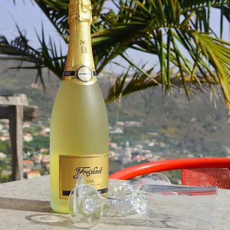 Casa Horizonte Semesterbostad Arco da Calheta (Madeira)