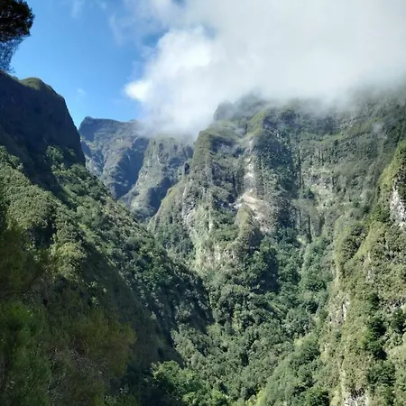 Casa Horizonte Semesterbostad Arco da Calheta (Madeira)